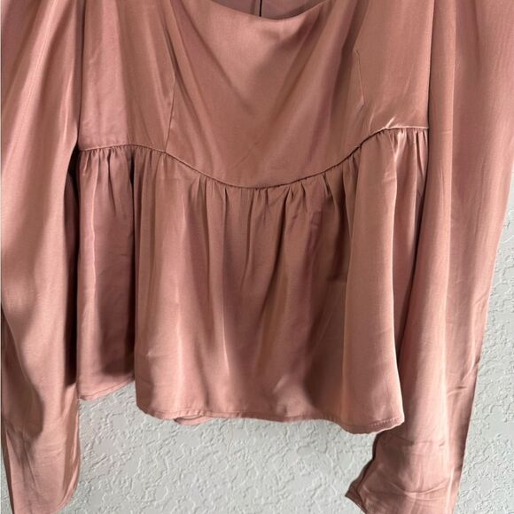 Mustard Seed Square Neck Puff Sleeve Peplum Top Rosette NWT - Picture 3 of 13